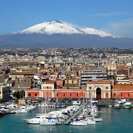 Station House Riccardo *