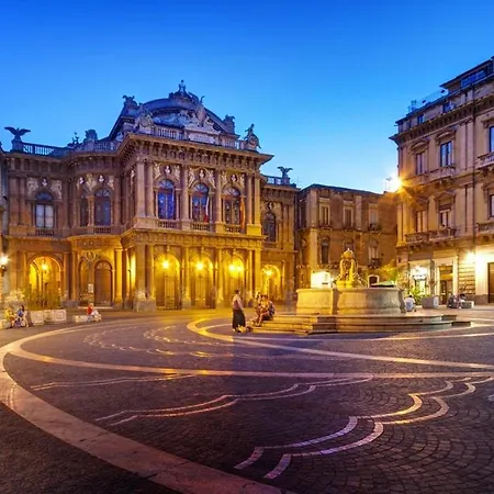 Station House Riccardo * Catania