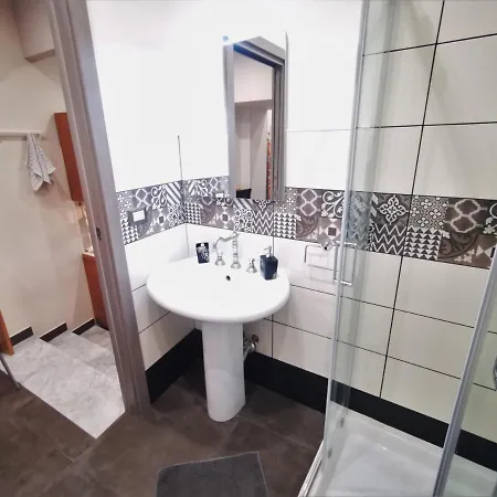 Station House Riccardo Апартаменты Катания