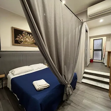 Apartment Station House Riccardo