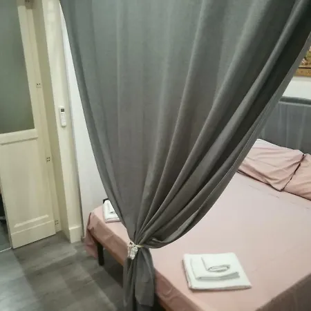 Apartment Station House Riccardo