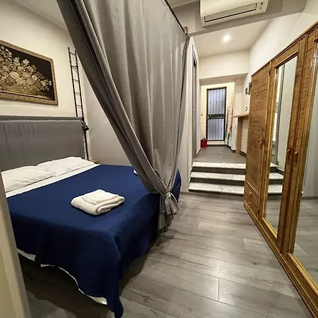 Station House Riccardo Appartement